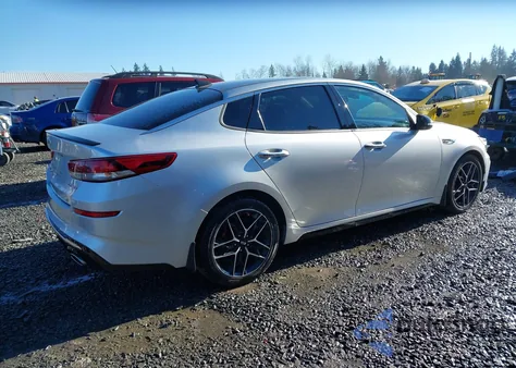 2019 Kia Optima Sx Turbo z USA, uszkodzony, nr VIN 5XXGW4L29KG302101